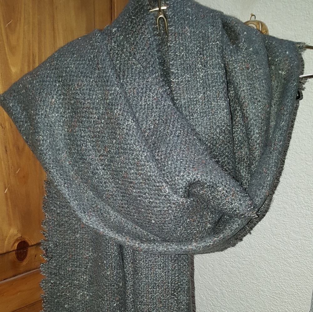 👘NWT APT 9 WRAP