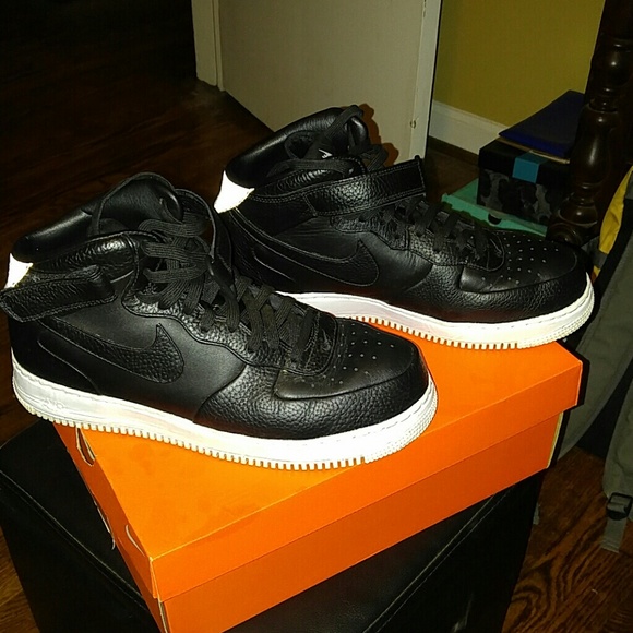 Nike air force ones 11.5 - Picture 1 of 2