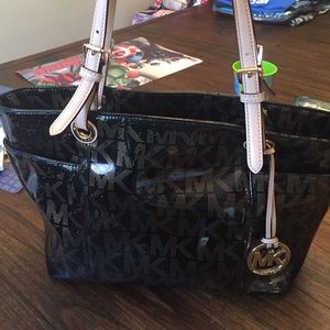 Michael Kors Tote