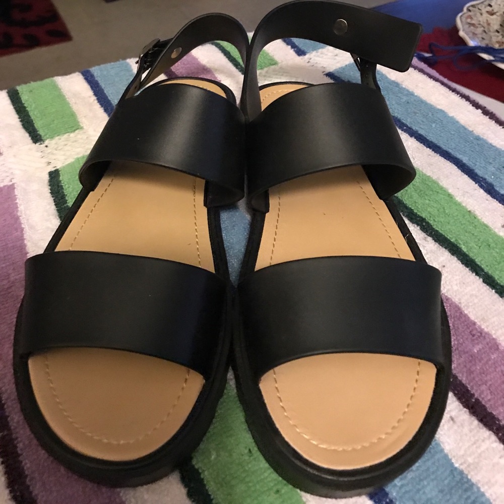 Black Kali Sandals