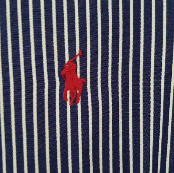 Men's Ralph Lauren long sleeve button down shirt. - Picture 3 of 4
