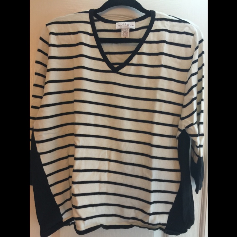 2Tops Blk/Wht Blk Sided& Red SSlv Mock tneck  1X