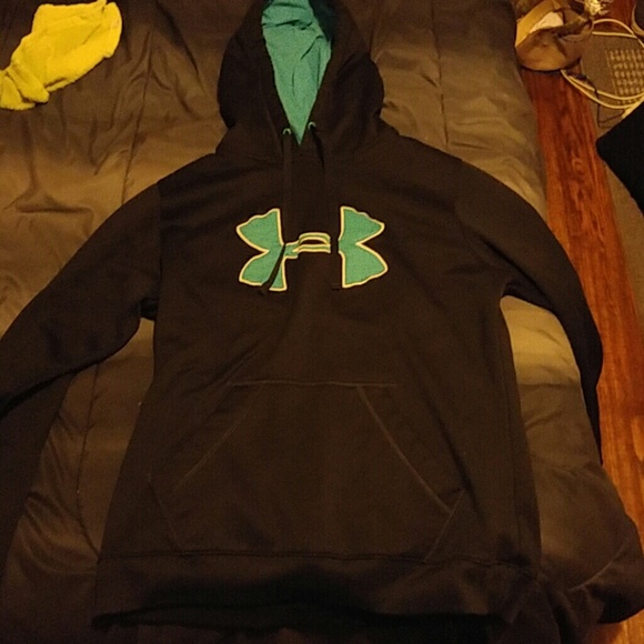 Under armour hoodie LG - Picture 1 of 1