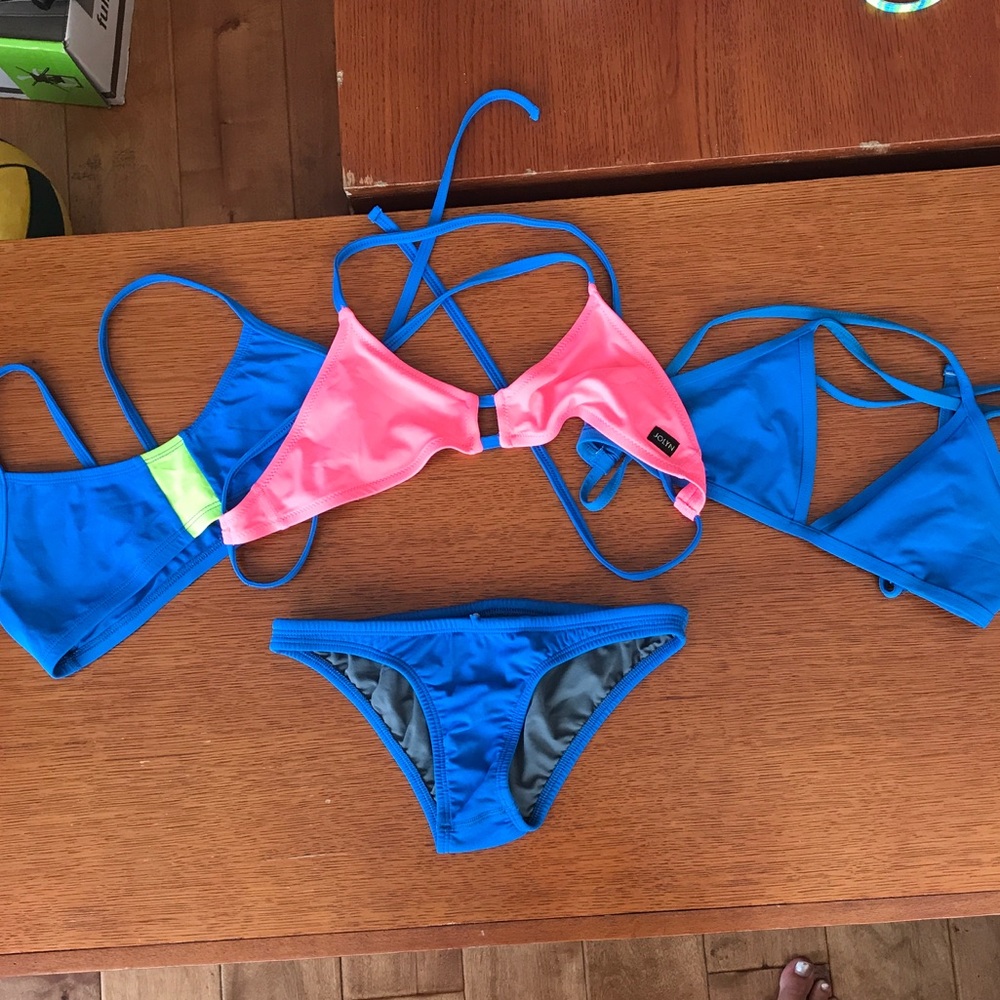 Jolyn bundle size medium