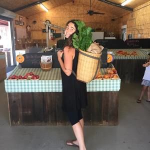 Meet your Posher, Ariel