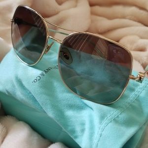 Tiffany and Co. Aviator sunglasses