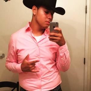 Meet your Posher, Diego