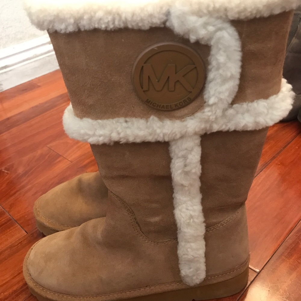 Winter boots