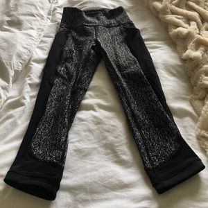 lululemon black/white mesh tights