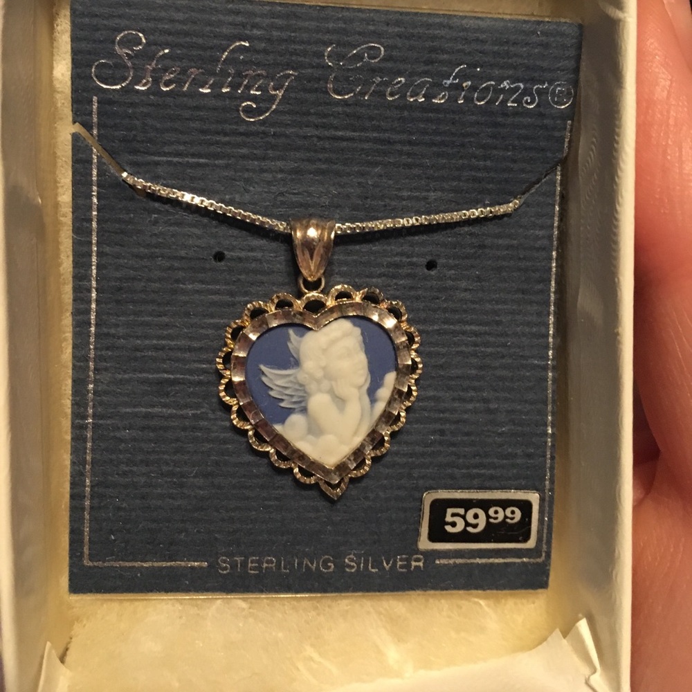 16 mm sterling silver cameo heart necklace