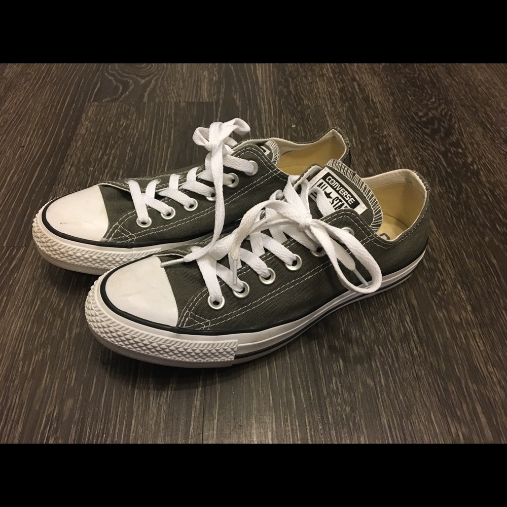 Women's dark gray converse all star sneakers