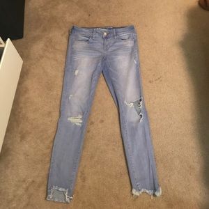 light wash American Eagle jeggings