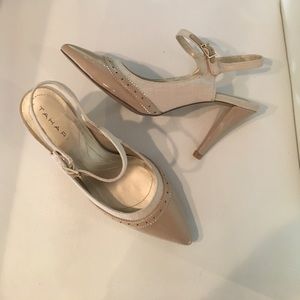 Tahari spectator slingbacks