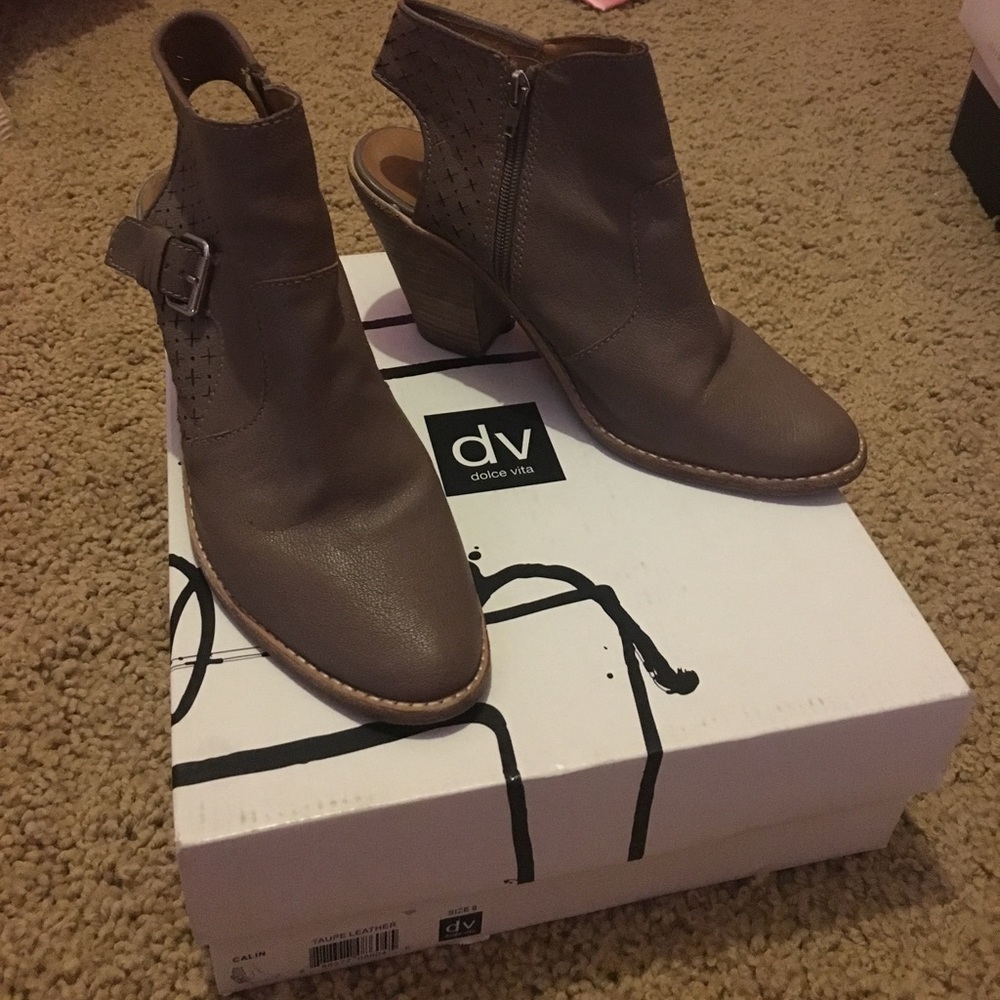 Dolce Vita Taupe Leather strap booties