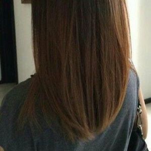 Meet your Posher, Mona