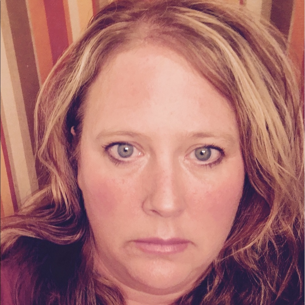 Meet your Posher, Melanie