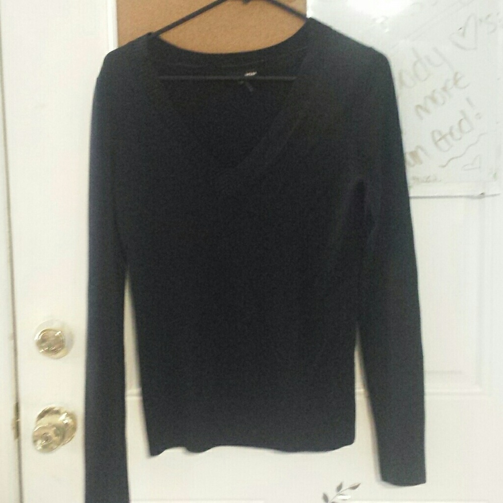 Vee neck sweater