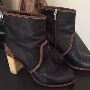 Bettye Muller Leather Boots