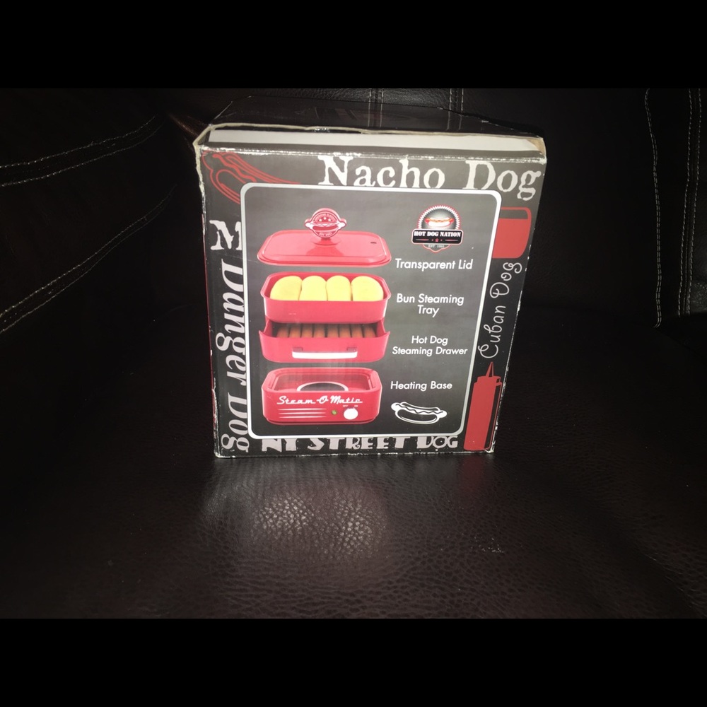 SOLD🌭🏀🏈 - Picture 3 of 4