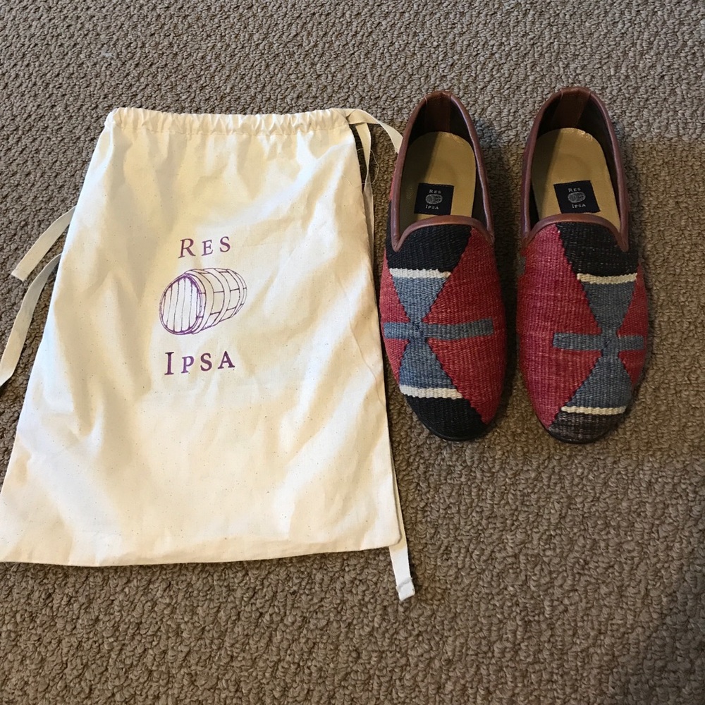 NWT Res Ipsa men shoes!!