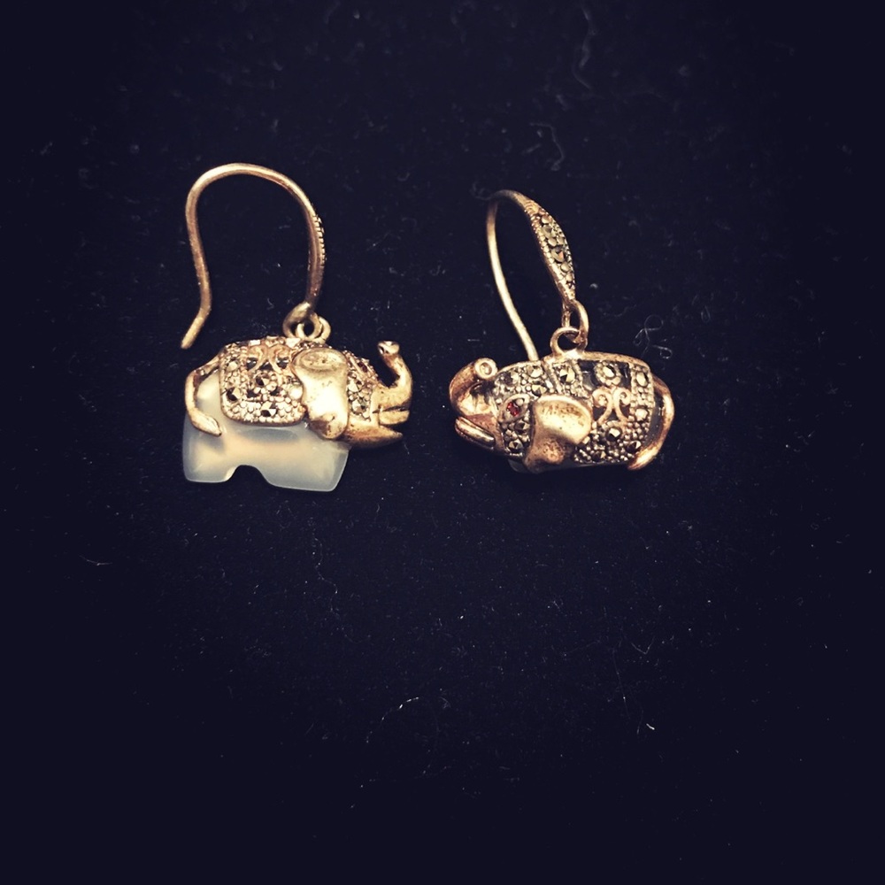 925 silver Lucky elephant earring
