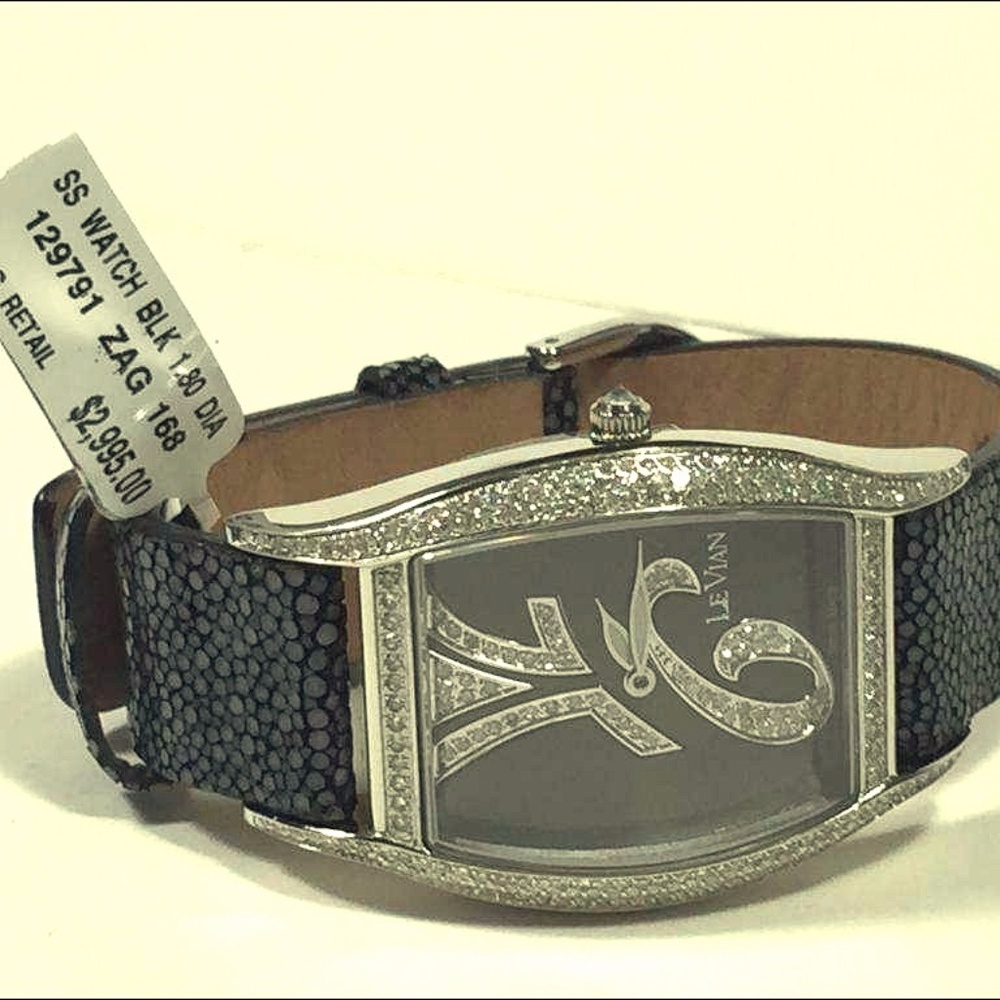 Woman watch