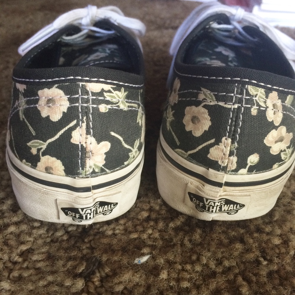 Vans Authentic Vintage Floral Sneakers - Picture 8 of 8
