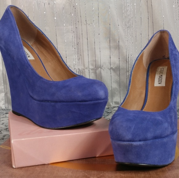 Steve Madden Suede Wedges - Picture 1 of 7