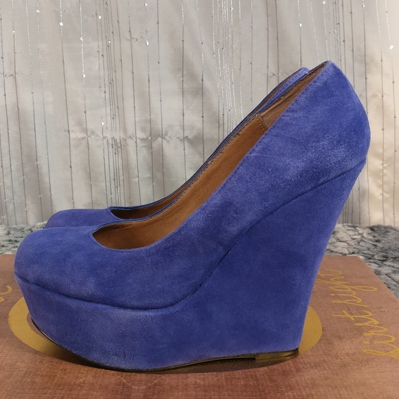Steve Madden Suede Wedges - Picture 3 of 7