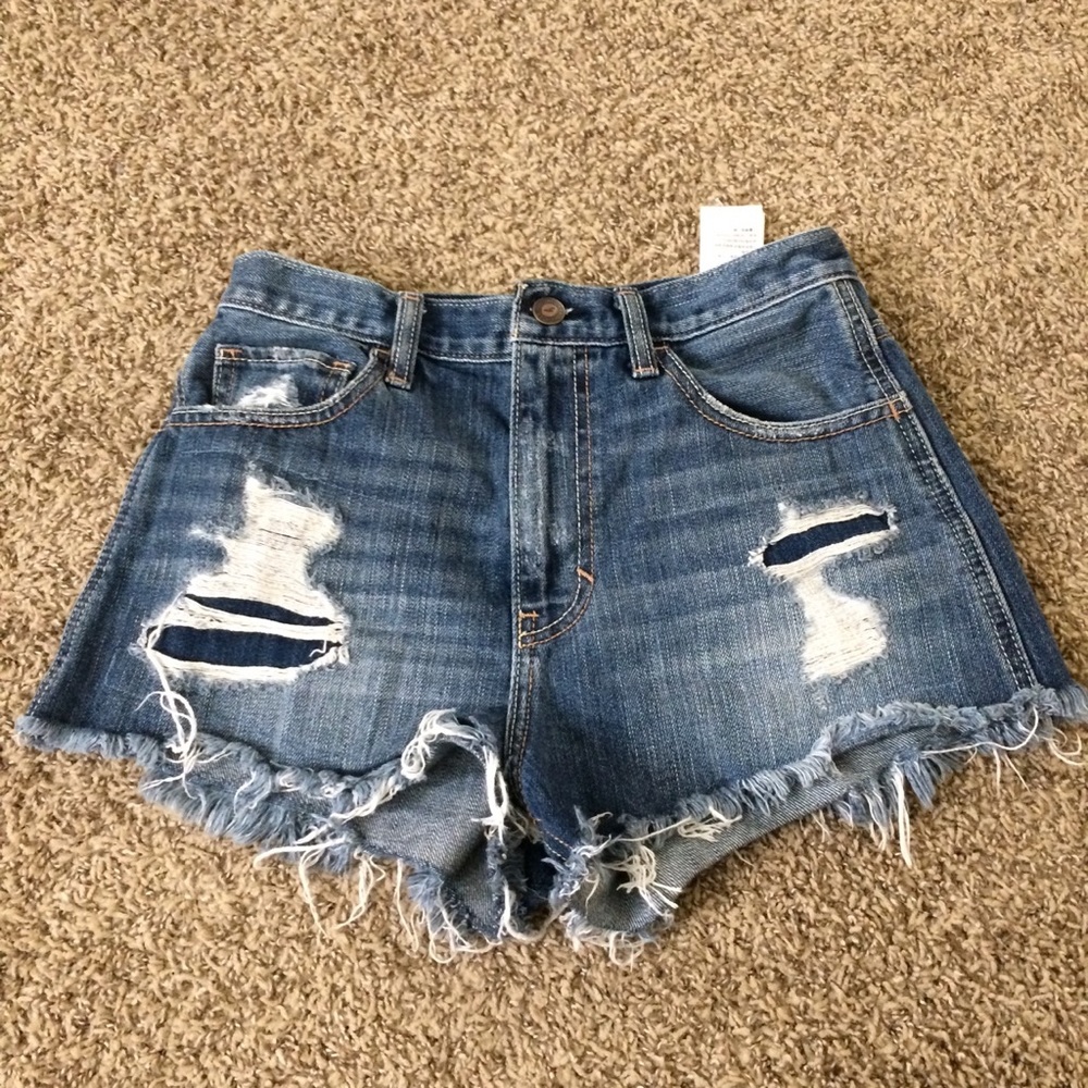 Distressed high waisted shorts