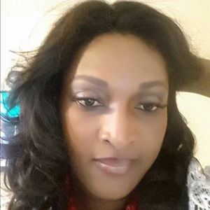 Meet your Posher, Vera