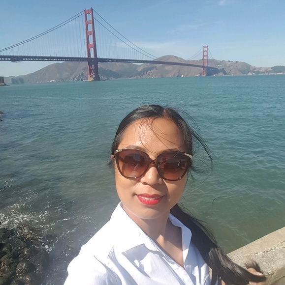 Meet your Posher, Angelica - Picture 2 of 2