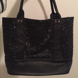 Deux lux sequence tote