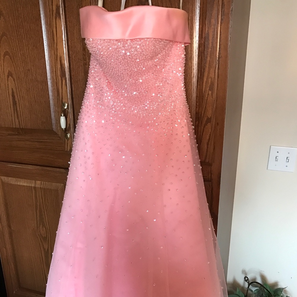 Prom gown