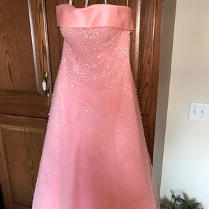 Prom gown