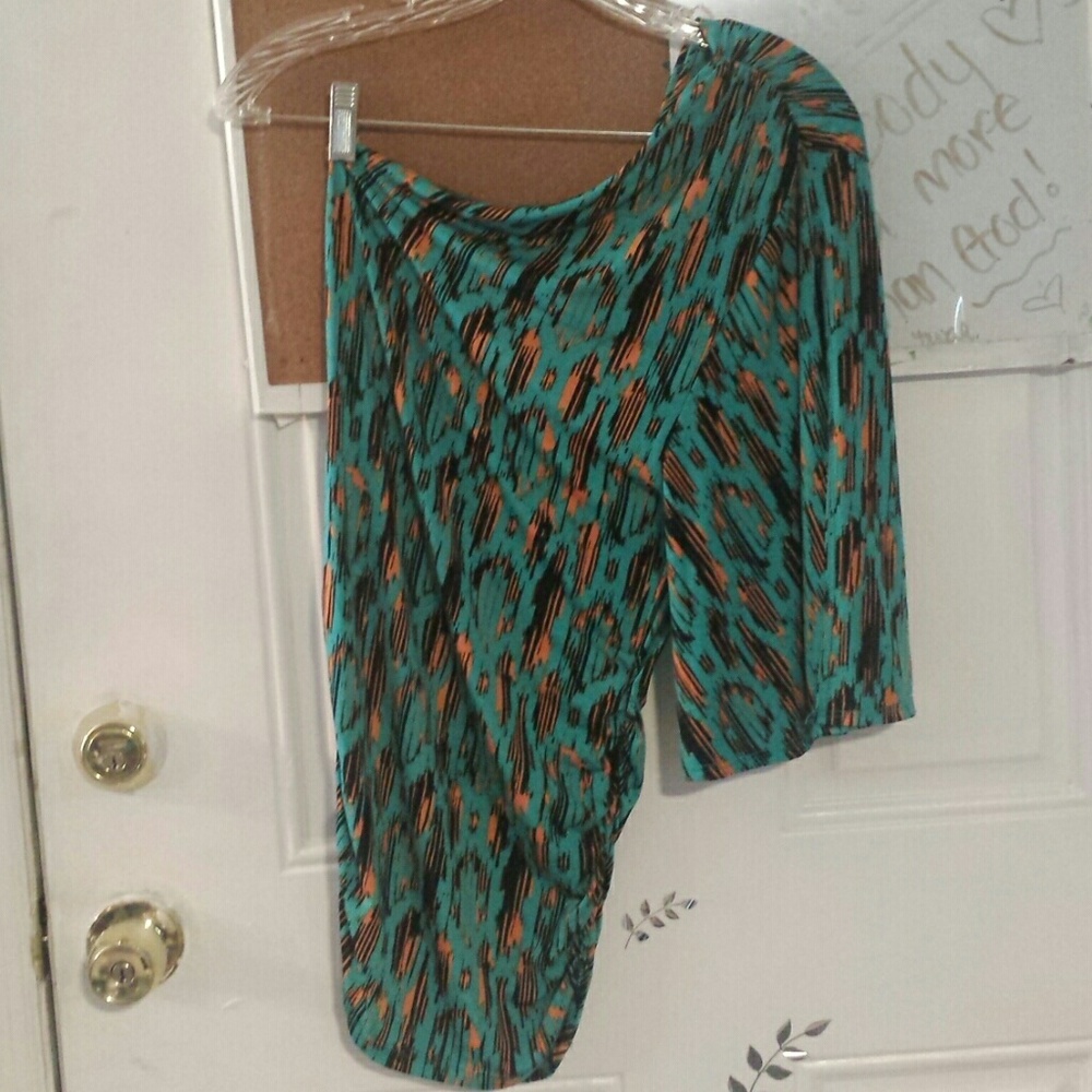 One shoulder blouse