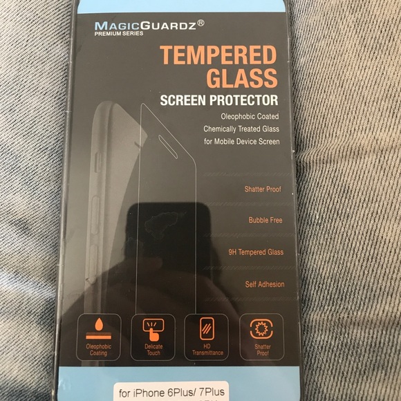 Tempered glass protector for iPhone 6plus/7plus - Picture 1 of 1