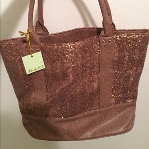 Deux Lux sequence tote
