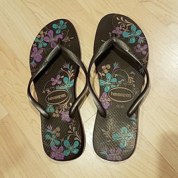 Havaianas Shoes - Havaianas flip flop size 9/10, 39-40