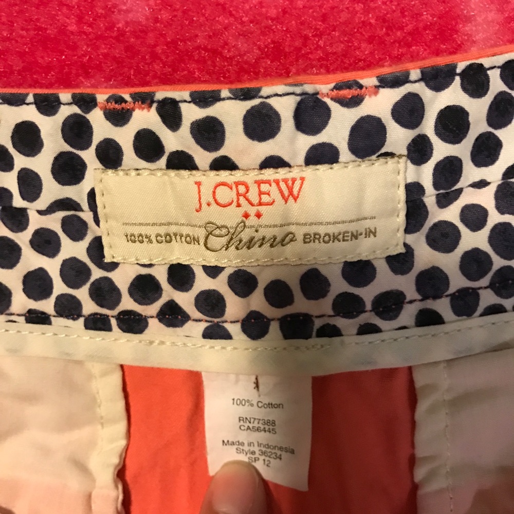 SZ2 jcrew chino broken in coral shorts