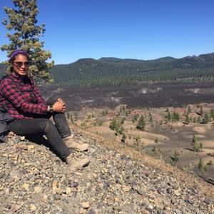 Meet your Posher, Leticia