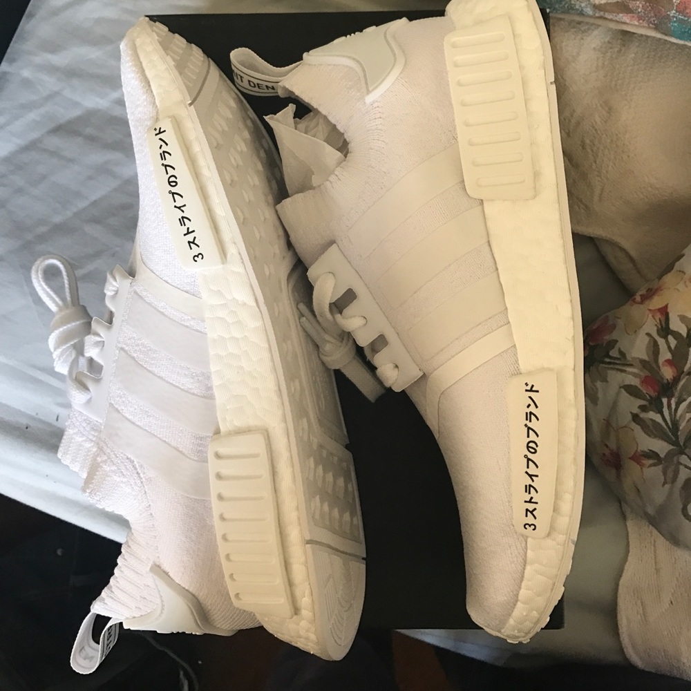 Nmd Japan r1 triple white