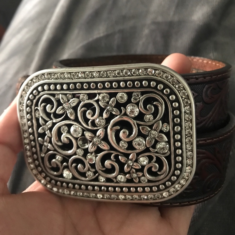 Ariat belt