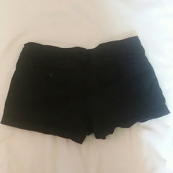 MOSSIMO SUPPLY CO. SHORTS - Picture 2 of 2