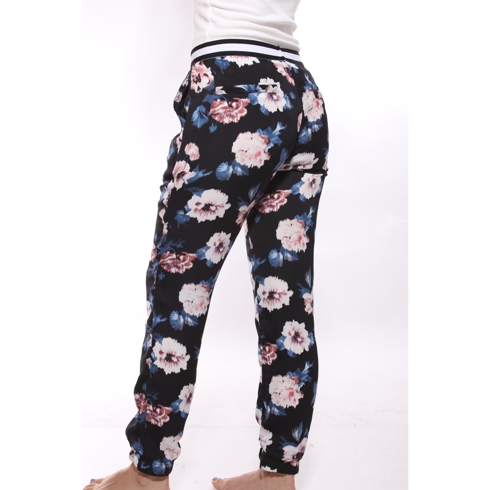 Floral Joggers - Picture 5 of 7