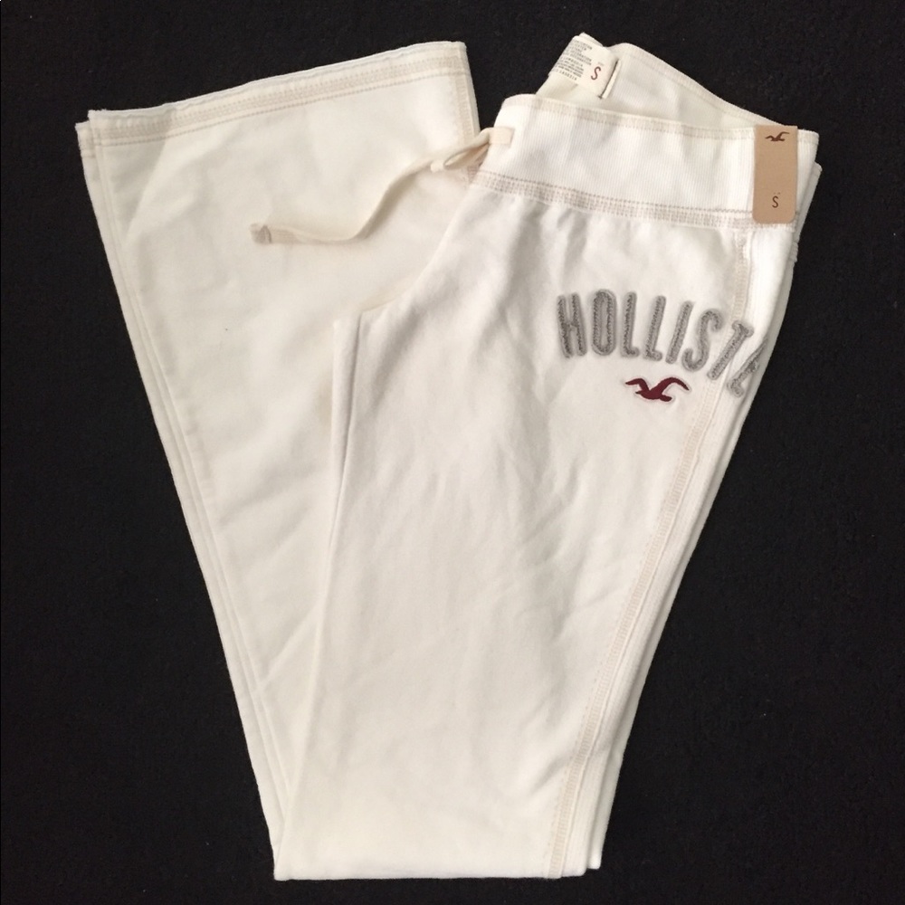 NWT Hollister Cream Sweatpants Size S