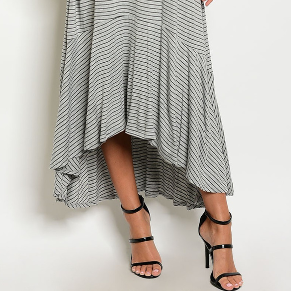 CHIC T-SHIRT DRESS - Picture 3 of 3