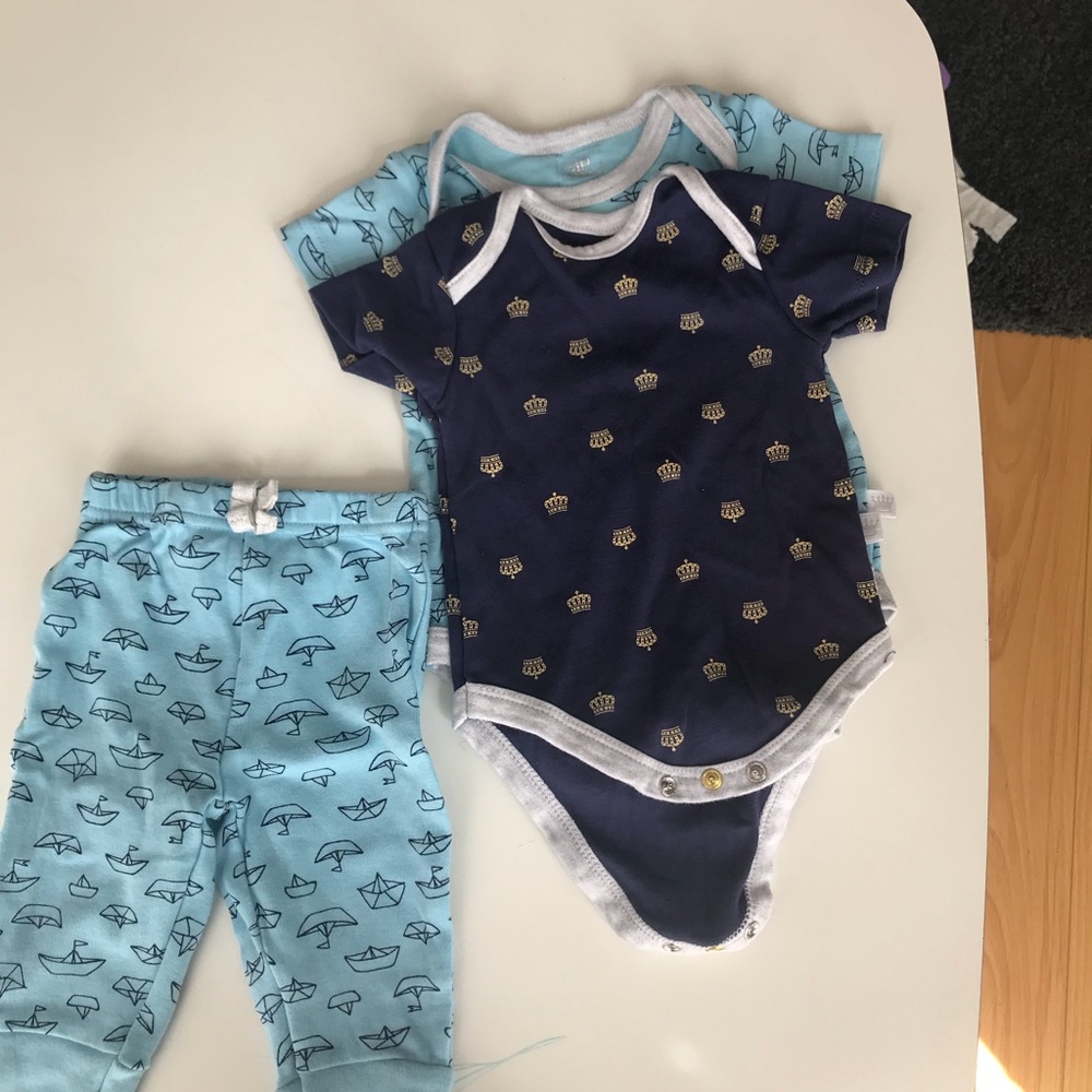 Rosie Pope lot of onesies and pants.