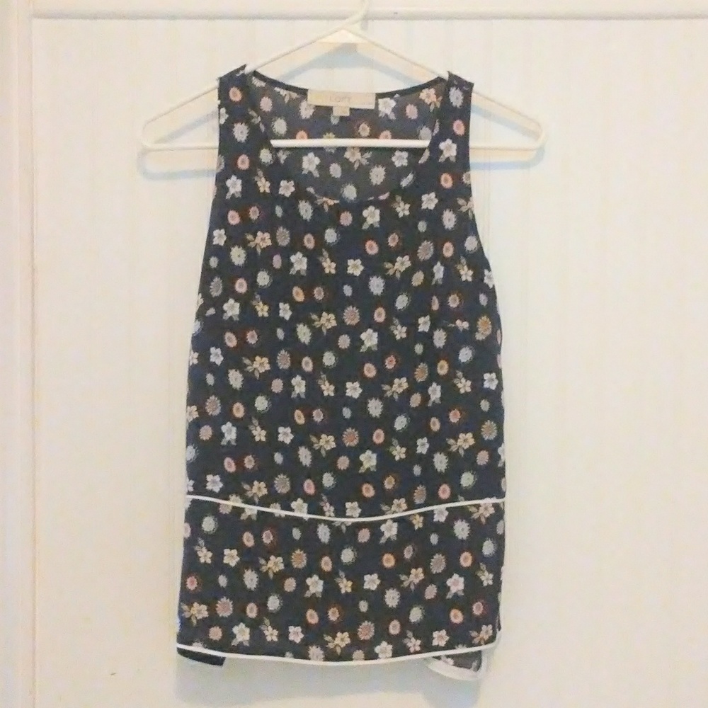 🍷SOLD🍷Loft Polyester Sheeth Sleeveless Perfect