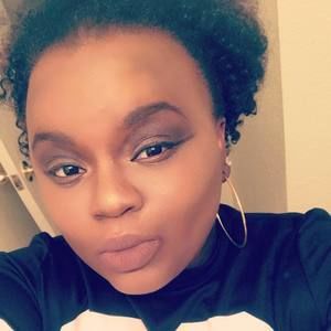 Meet your Posher, Trinka